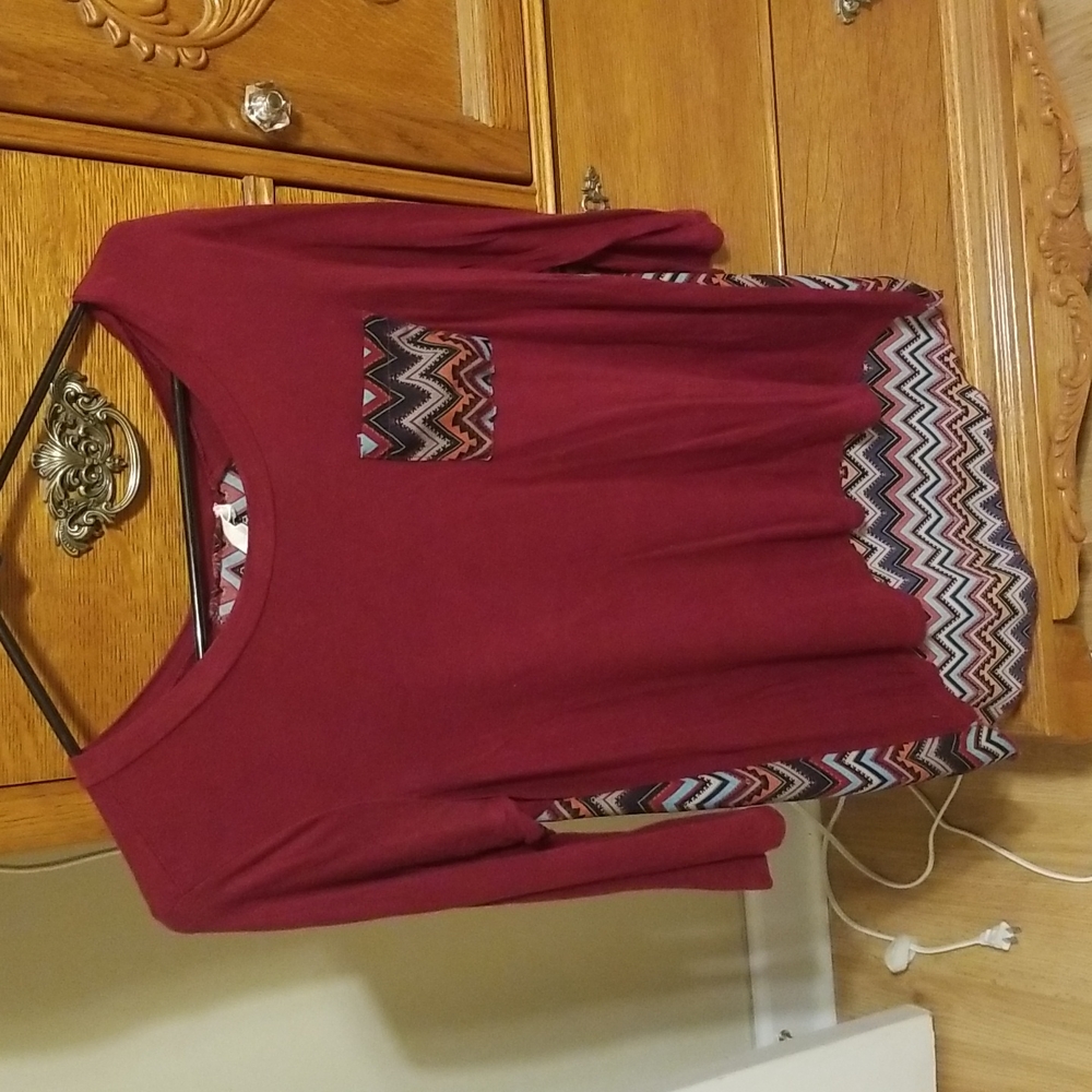 🖤3/$20🖤 High-Low 3/4 Sleeve